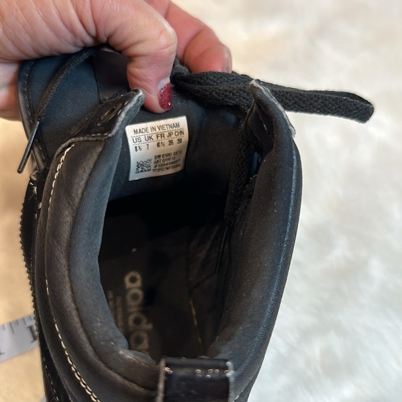 Adidas black and white high tops, size 8.5 - Picture 12 of 12